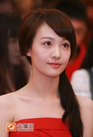 http://lost-in-asia.cowblog.fr/images/zhengshuang-copie-1.jpg